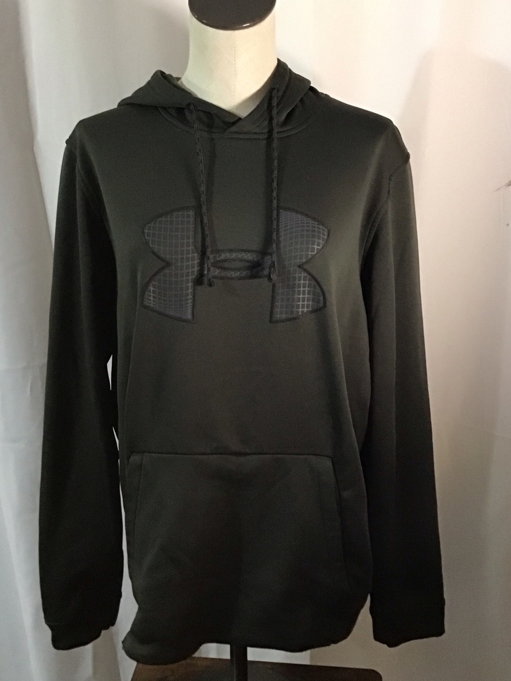 Under Armour Women’s Green Hoodie